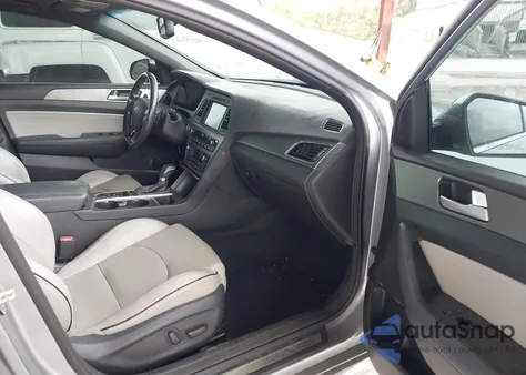 2015 Hyundai Sonata Limited 2.0T z USA, uszkodzony, nr VIN 5NPE34AB2FH126313